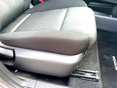 2025 Nissan Rogue FWD SV