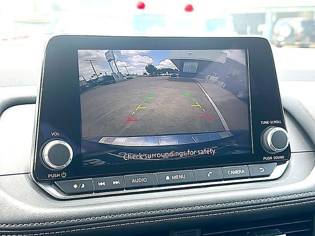 2025 Nissan Rogue FWD SV