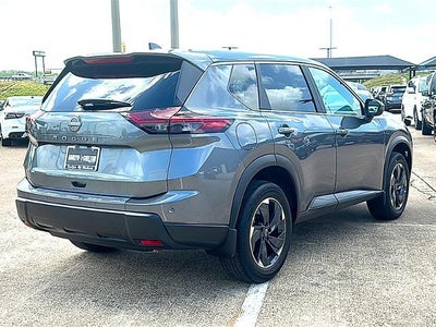 2025 Nissan Rogue FWD SV
