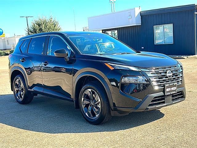 2025 Nissan Rogue FWD SV