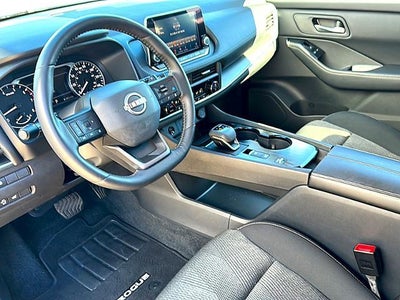 2025 Nissan Rogue FWD SV