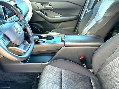 2025 Nissan Rogue FWD SV