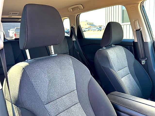 2025 Nissan Rogue FWD SV