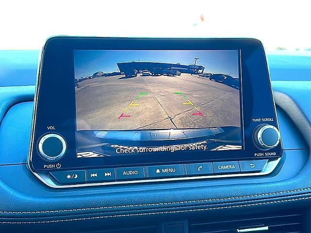 2025 Nissan Rogue FWD SV