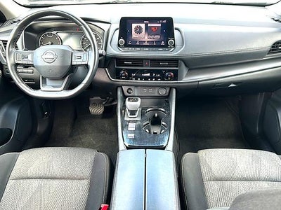 2025 Nissan Rogue SV FWD