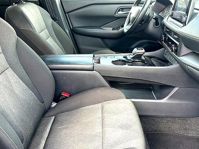 2025 Nissan Rogue SV FWD
