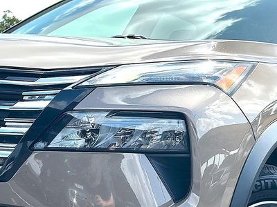2025 Nissan Rogue SV FWD