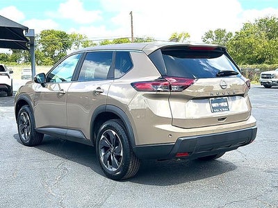 2025 Nissan Rogue SV FWD