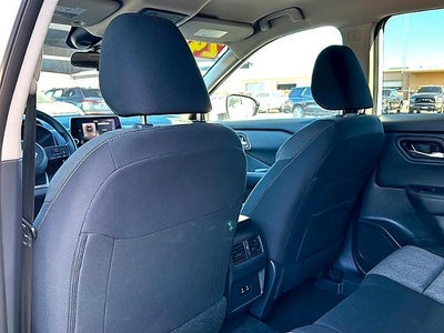 2024 Nissan Rogue FWD SV