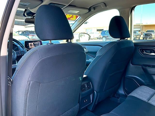 2024 Nissan Rogue FWD SV