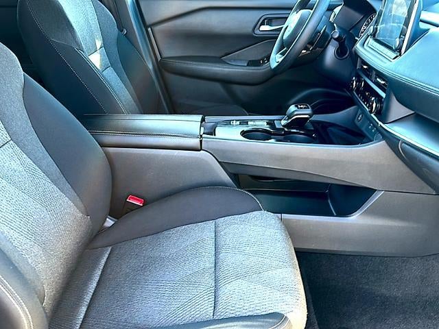 2024 Nissan Rogue FWD SV