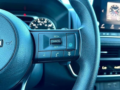 2024 Nissan Rogue FWD SV