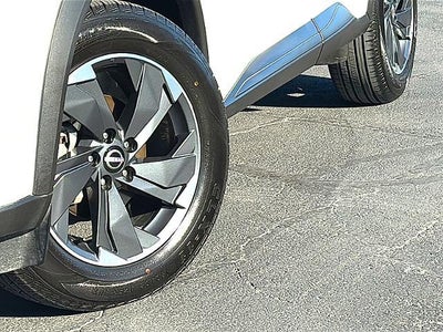 2024 Nissan Rogue FWD SV