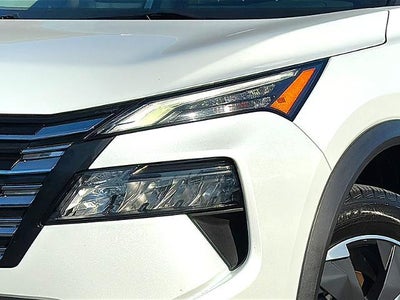 2024 Nissan Rogue FWD SV