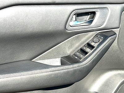 2025 Nissan Rogue FWD SV