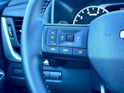 2025 Nissan Rogue FWD SV