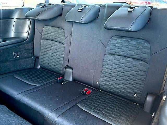 2022 Nissan Pathfinder S 2WD