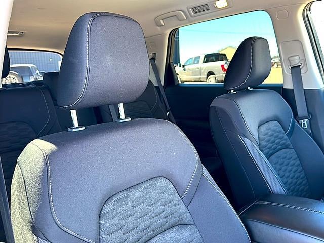 2022 Nissan Pathfinder S 2WD