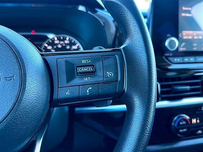 2022 Nissan Pathfinder S 2WD