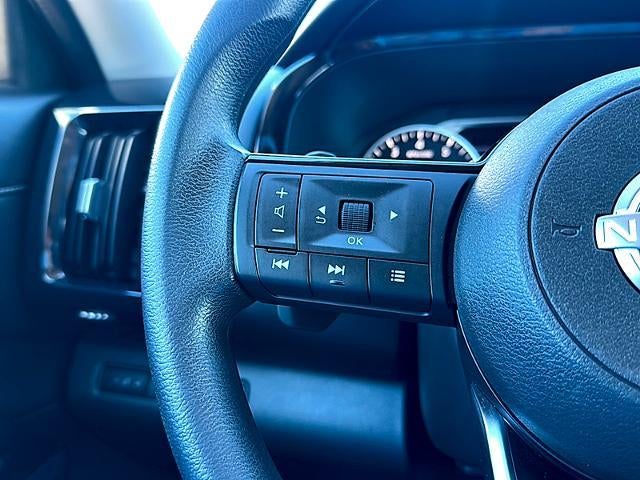 2022 Nissan Pathfinder S 2WD