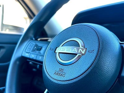 2022 Nissan Pathfinder S 2WD