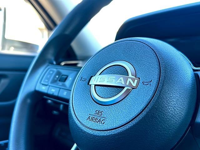 2022 Nissan Pathfinder S 2WD