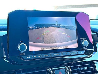 2022 Nissan Pathfinder S 2WD