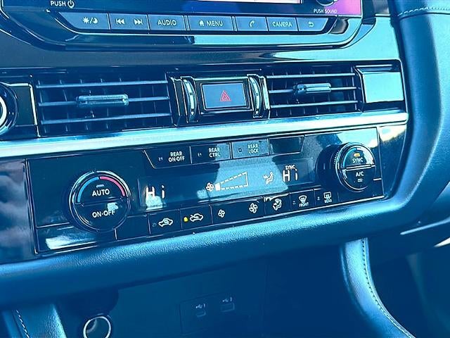 2022 Nissan Pathfinder S 2WD