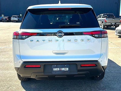 2022 Nissan Pathfinder S 2WD