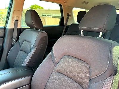 2024 Nissan Pathfinder SV FWD