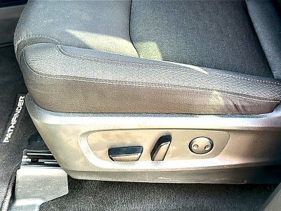 2024 Nissan Pathfinder SV FWD