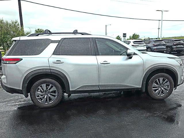2025 Nissan Pathfinder SV 2WD
