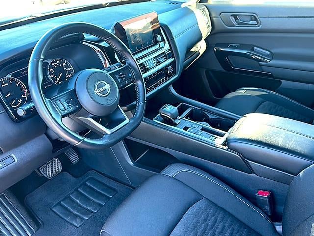 2025 Nissan Pathfinder SV 2WD