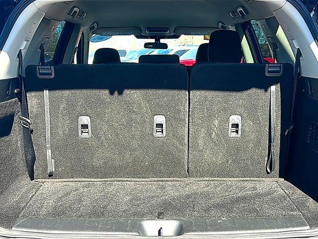 2025 Nissan Pathfinder SV 2WD