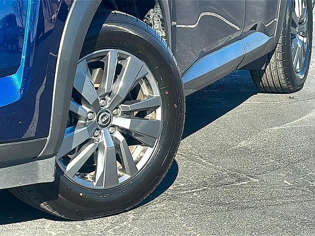 2025 Nissan Pathfinder SV 2WD