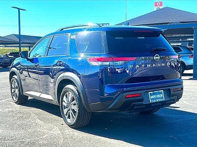 2025 Nissan Pathfinder SV 2WD