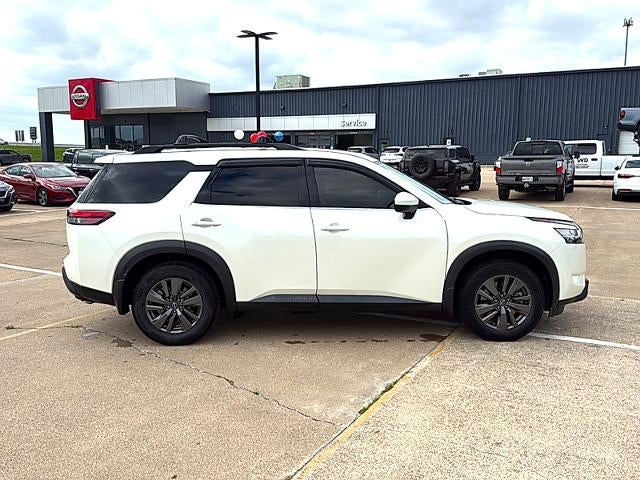 2022 Nissan Pathfinder SV 2WD