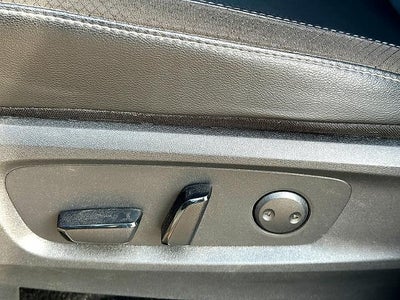 2025 Nissan Pathfinder SL FWD