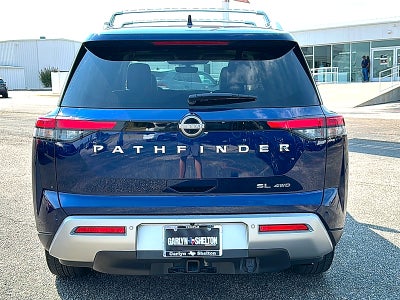2023 Nissan Pathfinder SL 4WD