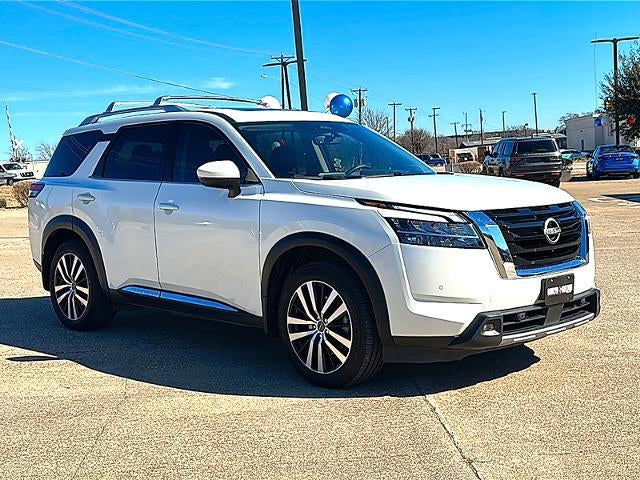 2023 Nissan Pathfinder Platinum 4WD