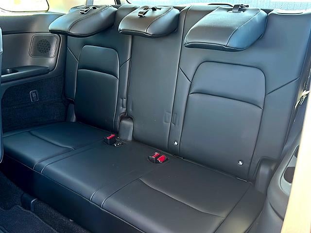 2023 Nissan Pathfinder Platinum 4WD