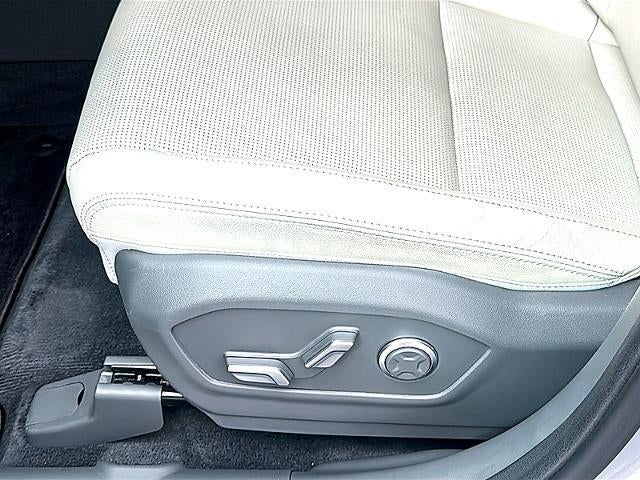 2025 Hyundai SANTA FE Hybrid Limited AWD