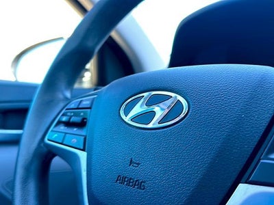 2018 Hyundai ELANTRA SEL 2.0L Auto