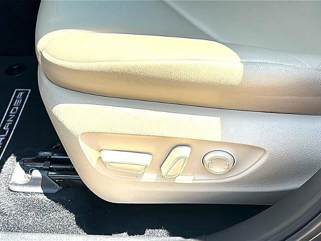 2022 Toyota Highlander XLE FWD (Natl)
