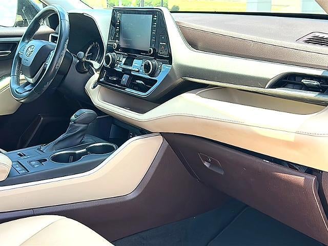 2022 Toyota Highlander XLE FWD (Natl)