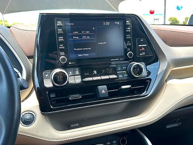 2022 Toyota Highlander XLE FWD (Natl)