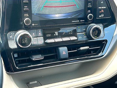 2022 Toyota Highlander XLE FWD (Natl)