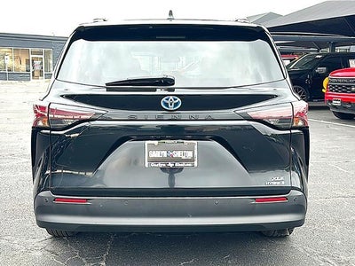 2024 Toyota Sienna XLE Autono-MaaS FWD 7-Passenger (Natl)
