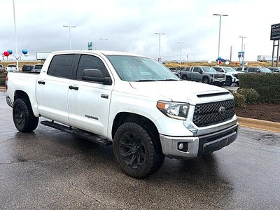 2021 Toyota Tundra 2WD 2WD SR5 CrewMax 5.5' Bed 5.7L (SE)