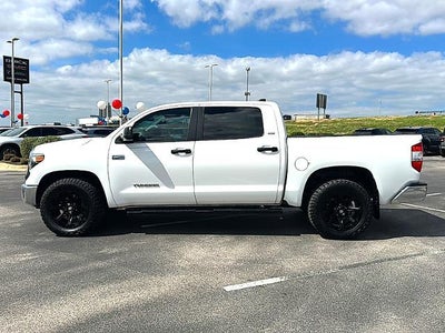 2021 Toyota Tundra 2WD 2WD SR5 CrewMax 5.5' Bed 5.7L (SE)